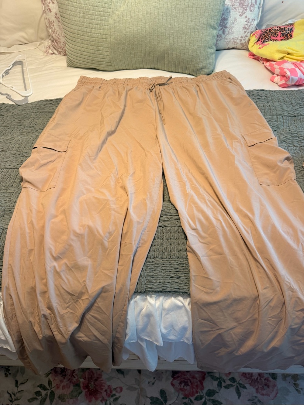 Xersion Women’s Cargo Pants in Light Brown with Drawstring Waist